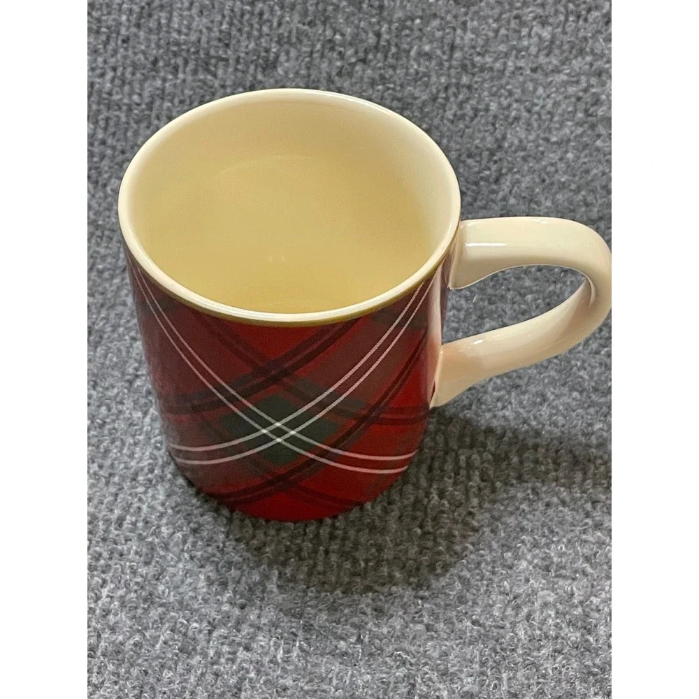 Williams Sonoma Red Tartan Plaid Coffee Mug Holiday Christmas Stoneware Cup